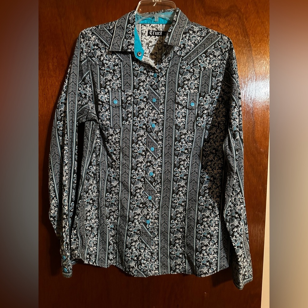 Cruel Girl Black and White Floral Button-Up Shirt